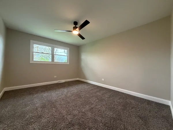 $434,900 | 7547 Blazer Avenue, Justice, IL 60458
