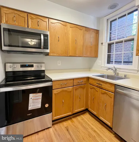 $3,400 | 1208 West Abingdon Drive, Alexandria, VA 22314