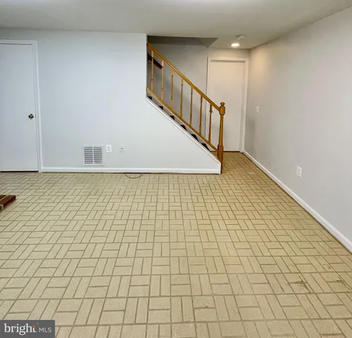 $3,400 | 1208 West Abingdon Drive, Alexandria, VA 22314