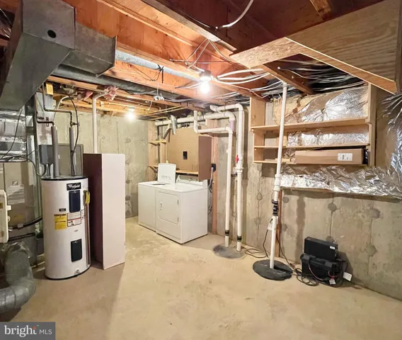 $3,400 | 1208 West Abingdon Drive, Alexandria, VA 22314