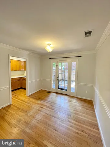 $3,400 | 1208 West Abingdon Drive, Alexandria, VA 22314