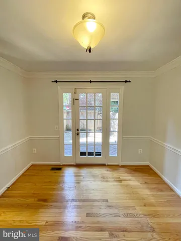 $3,400 | 1208 West Abingdon Drive, Alexandria, VA 22314