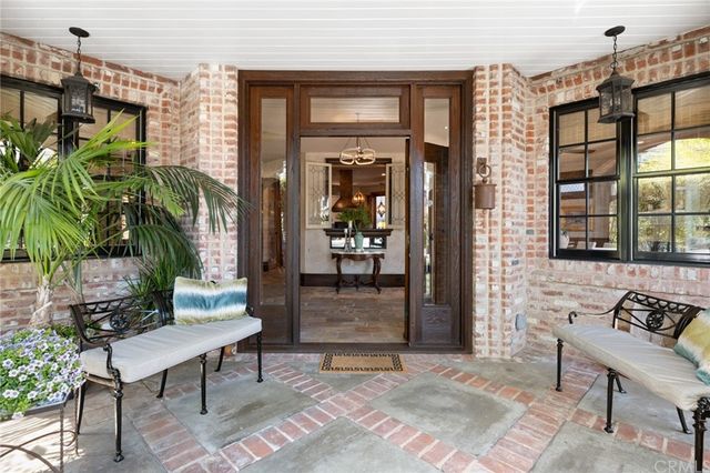 a living room filled with furniture