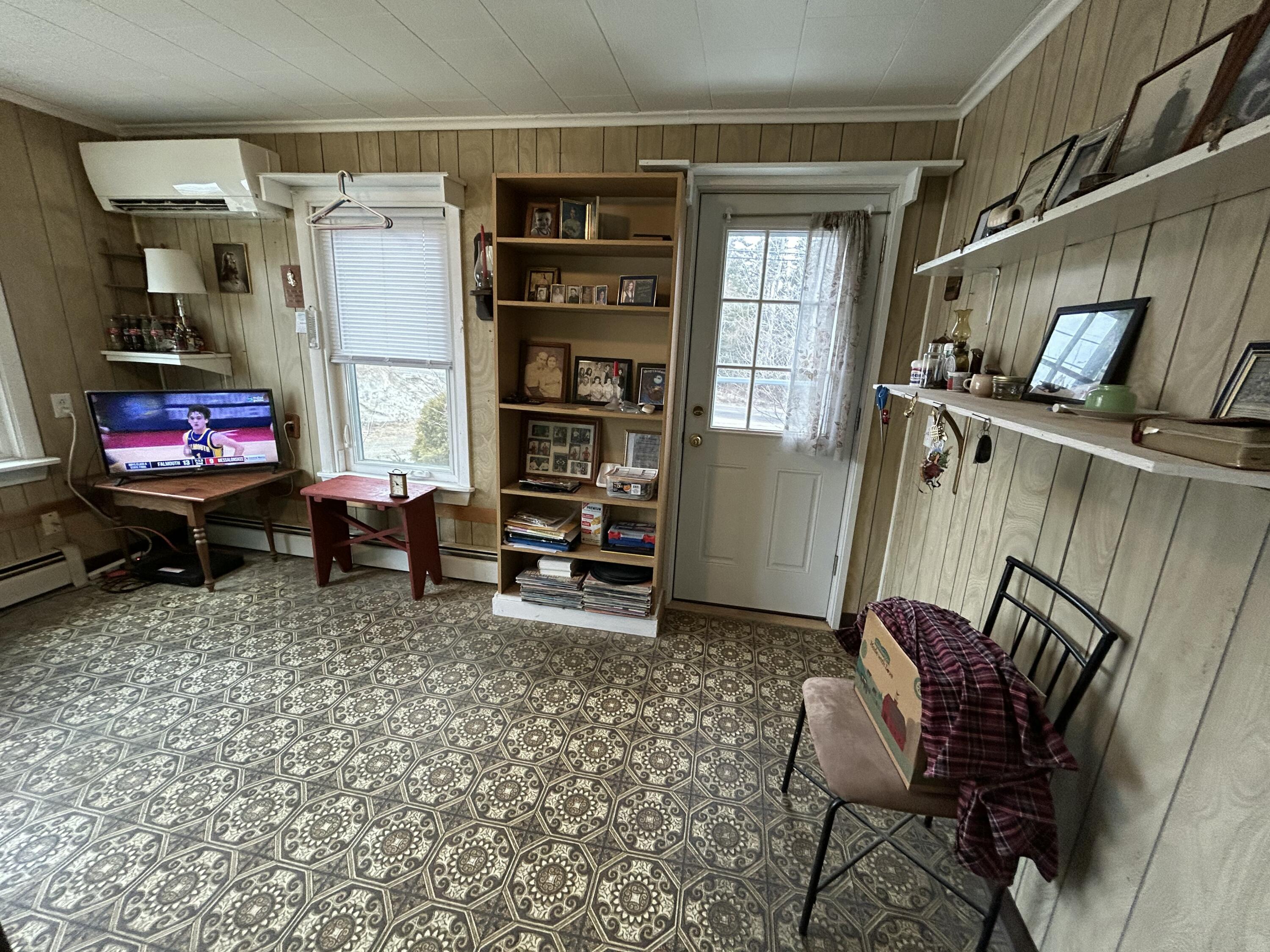 71 Mason Bay Road Jonesport, ME 04649 - Photo 21 of 39 Living Room