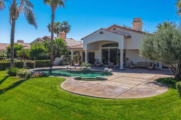 $2,280,000 | 48610 Vista Estrella, La Quinta, CA 92253