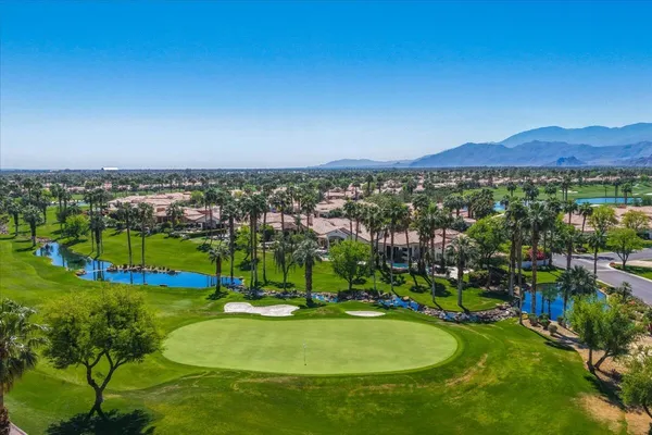$2,280,000 | 48610 Vista Estrella, La Quinta, CA 92253
