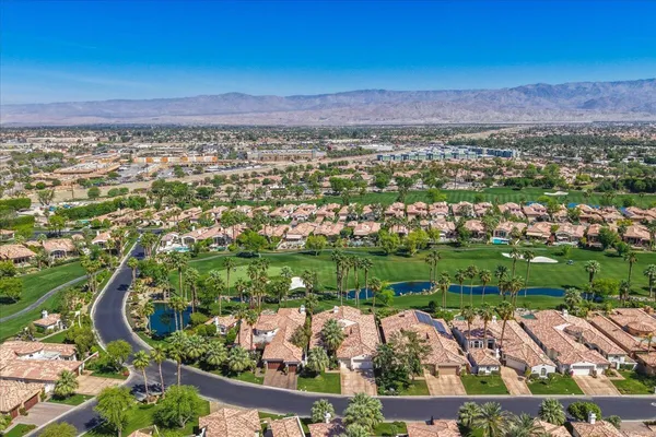 $2,280,000 | 48610 Vista Estrella, La Quinta, CA 92253