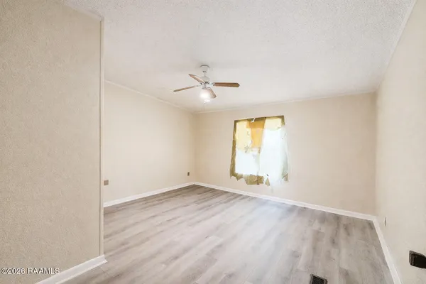 $1,200 | 929 Gazette Road, Scott, LA 70583