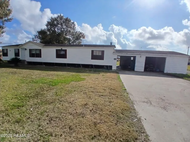 $1,300 | 929 Gazette Road, Scott, LA 70583