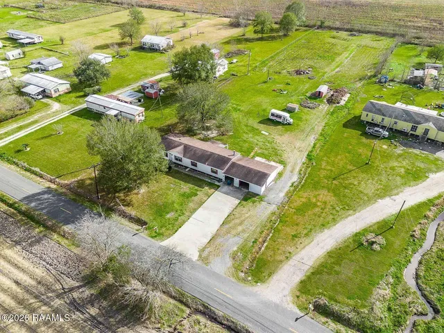 $1,300 | 929 Gazette Road, Scott, LA 70583