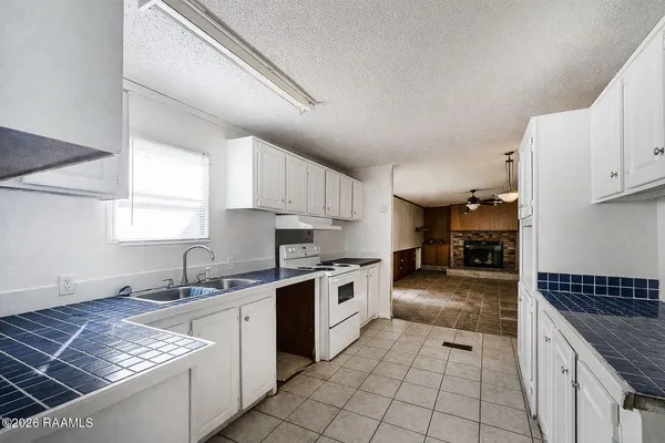 $1,200 | 929 Gazette Road, Scott, LA 70583