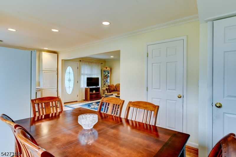 52 Ashburn Road Wayne, NJ 07470 - Photo 46 of 49