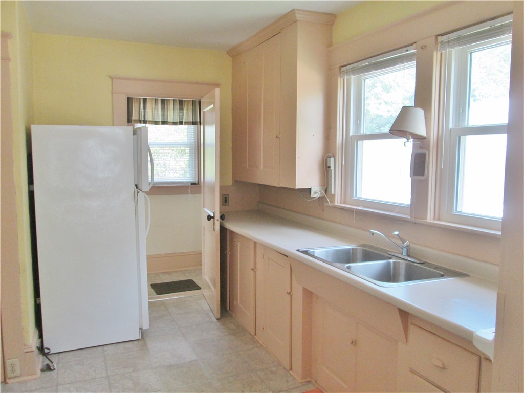 41 Fortin Road South Kingstown, RI 02881 - Photo 13 of 21 Gallery Image 13