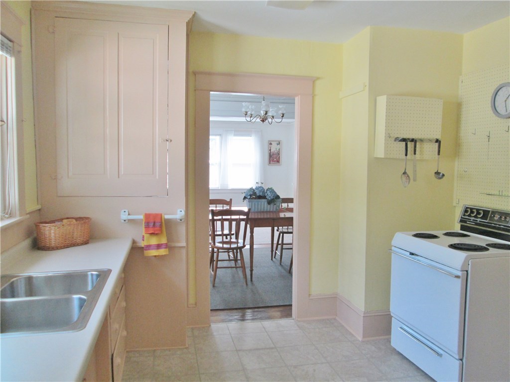 41 Fortin Road South Kingstown, RI 02881 - Photo 14 of 21 Gallery Image 14
