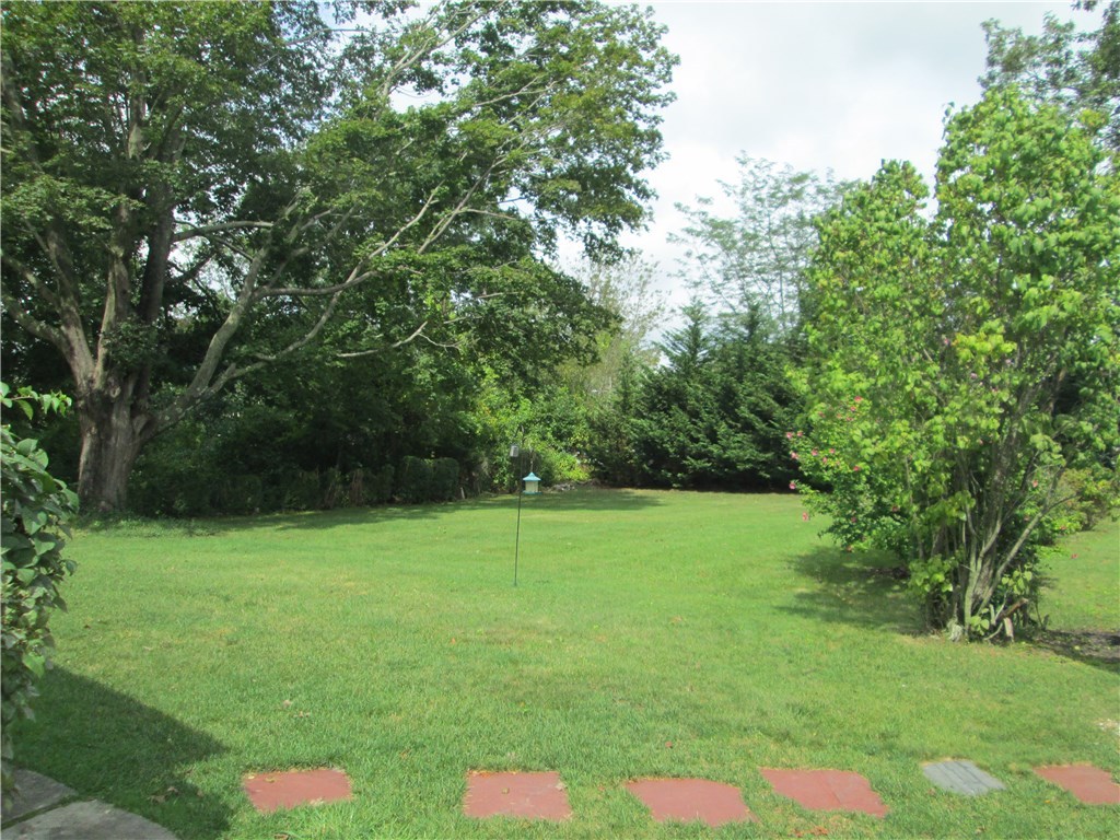 41 Fortin Road South Kingstown, RI 02881 - Photo 3 of 21 Gallery Image 3