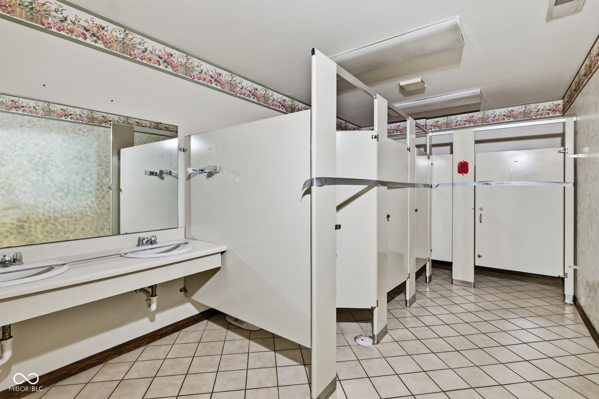 2986 South Roena Street Indianapolis, IN 46241 - Photo 17 of 59