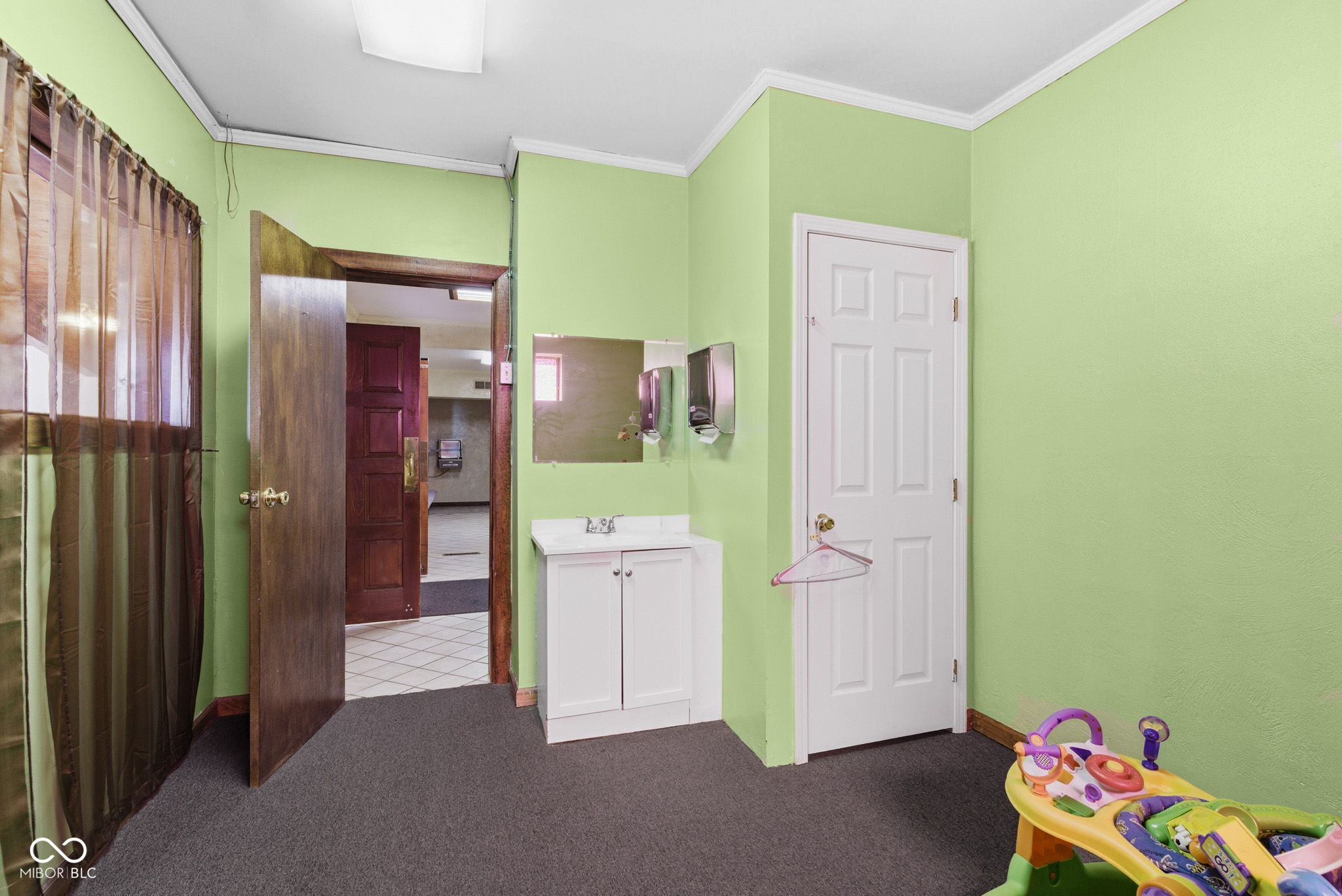 2986 South Roena Street Indianapolis, IN 46241 - Photo 19 of 59