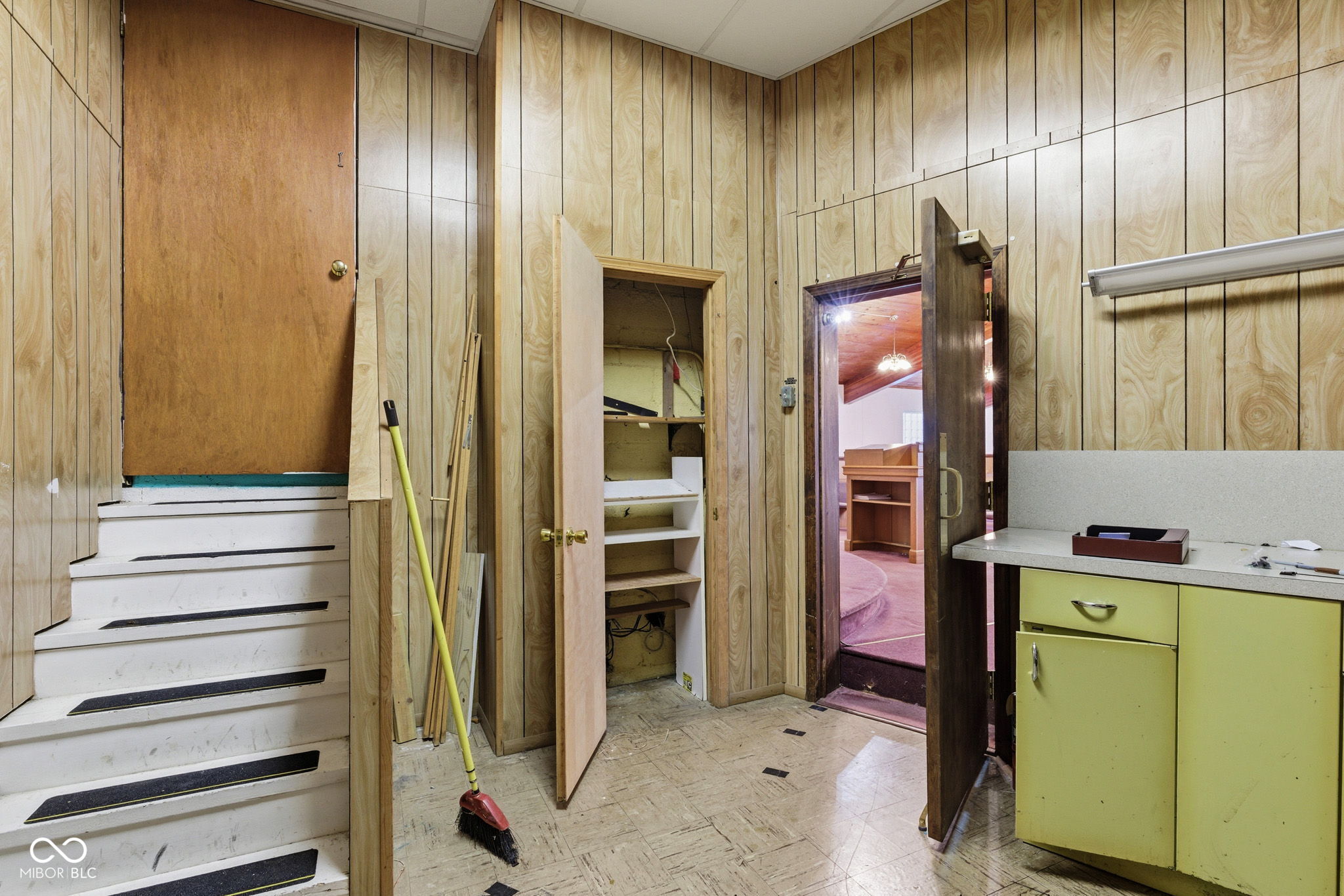 2986 South Roena Street Indianapolis, IN 46241 - Photo 33 of 59