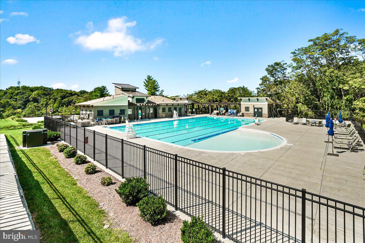 8509 Raptor Ridge Lane Frederick, MD 21704 - Photo 10 of 19 Community pool