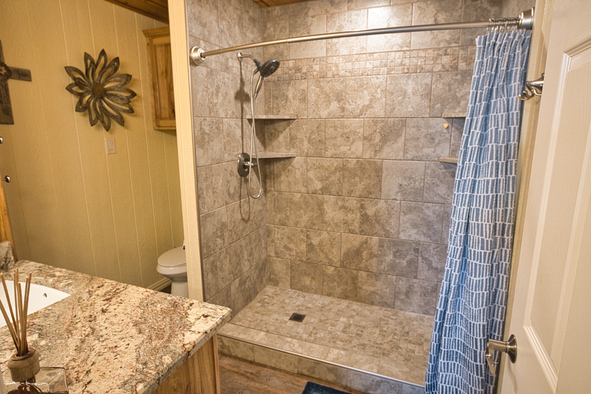 568 County Road 616 Winters, TX 79567 - Photo 15 of 34 Bathroom