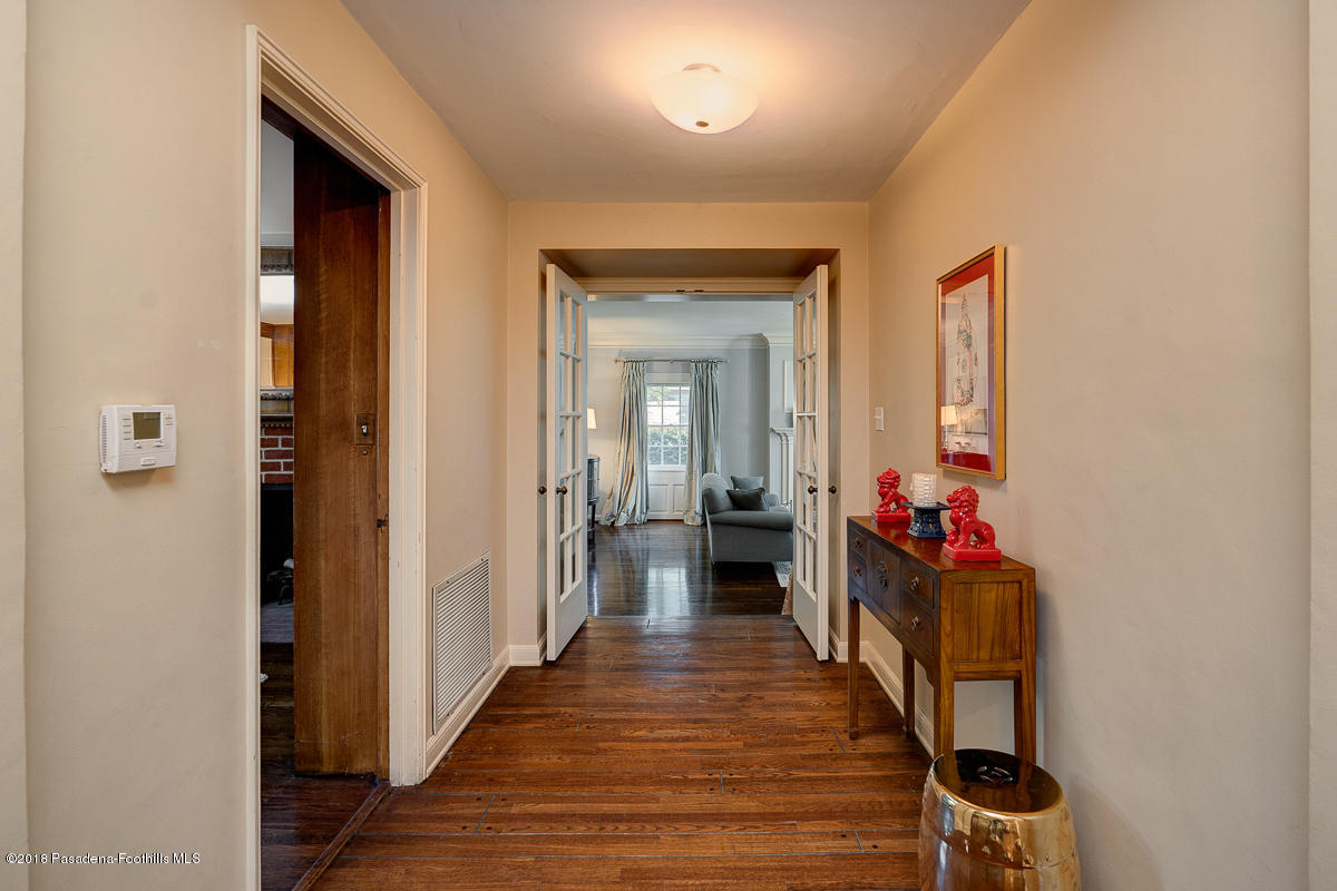 721 Madre Street Pasadena, CA 91107 - Photo 21 of 82 egpimaging_721Madre_021_WEB