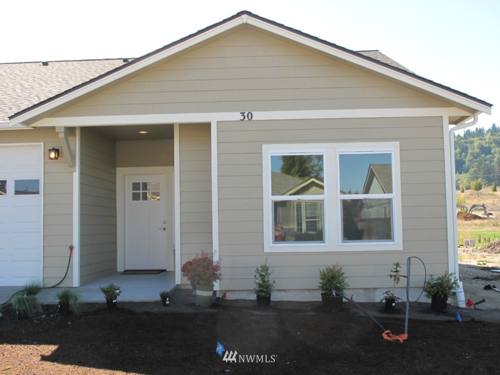 30 Stratus Loop Sequim, WA 98382 - Photo 2 of 25
