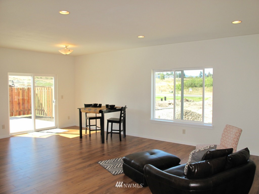 30 Stratus Loop Sequim, WA 98382 - Photo 5 of 25