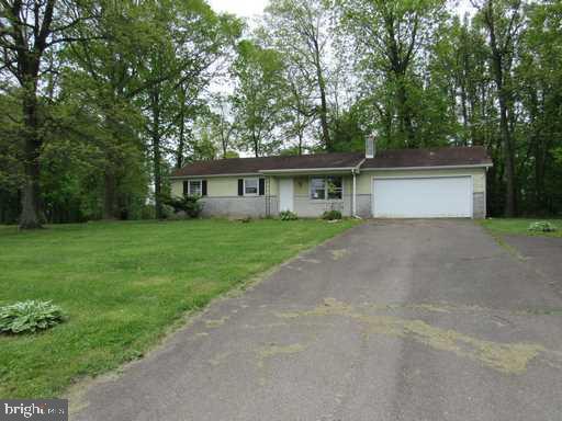2425 Furnace Road Felton, PA 17322 - Photo 1 of 10