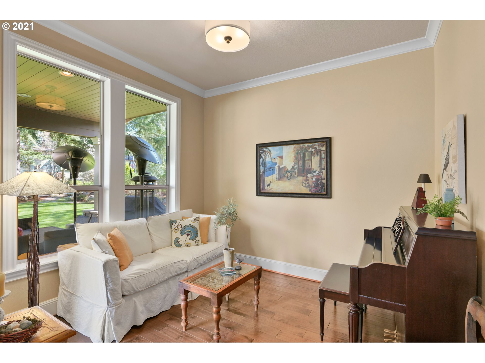 9753 Southwest Morrison Street Portland, OR 97225 - Photo 14 of 32 Gallery Image 14