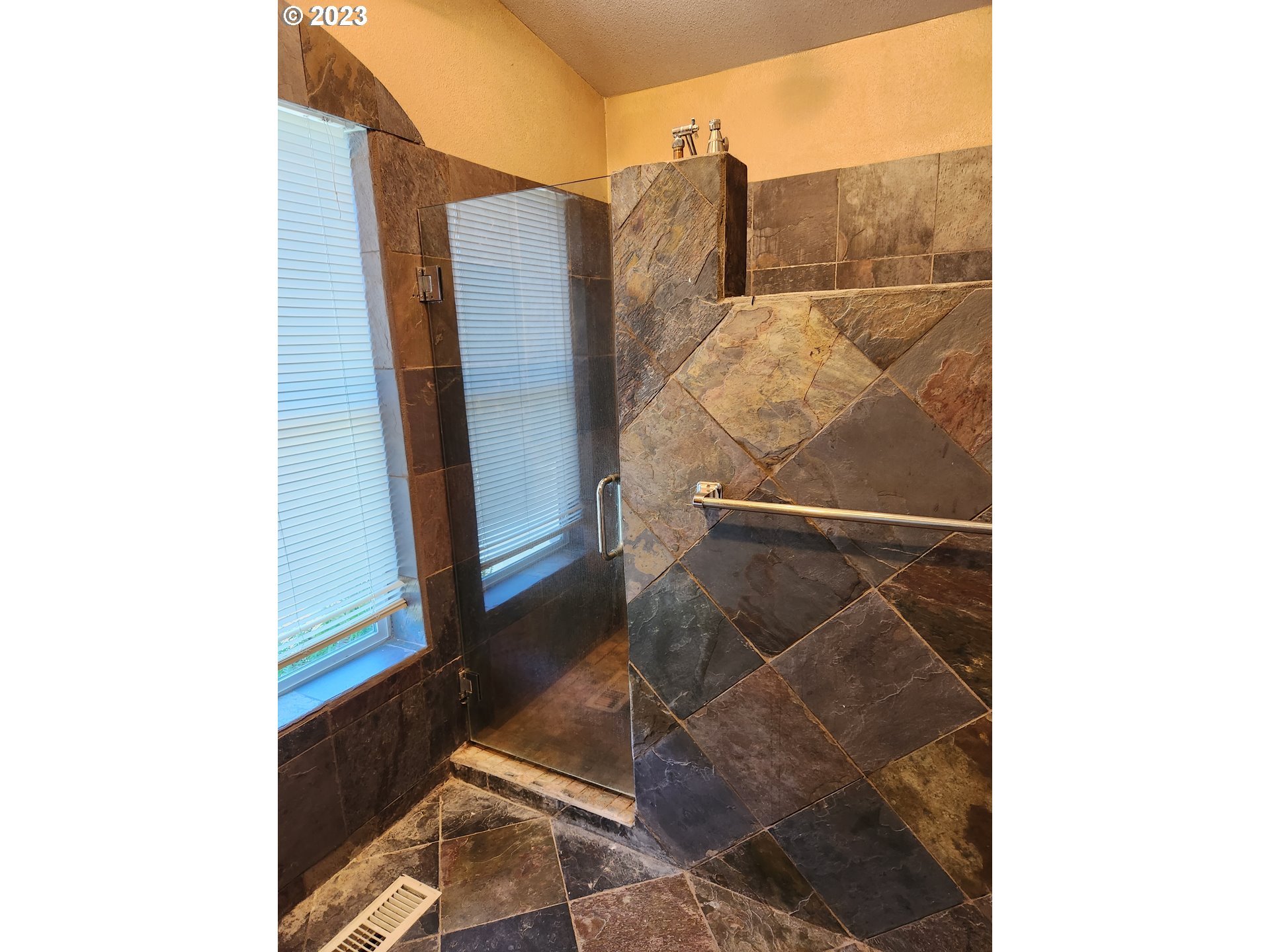 63705 South Barview Road Coos Bay, OR 97420 - Photo 10 of 21 Gallery Image 10