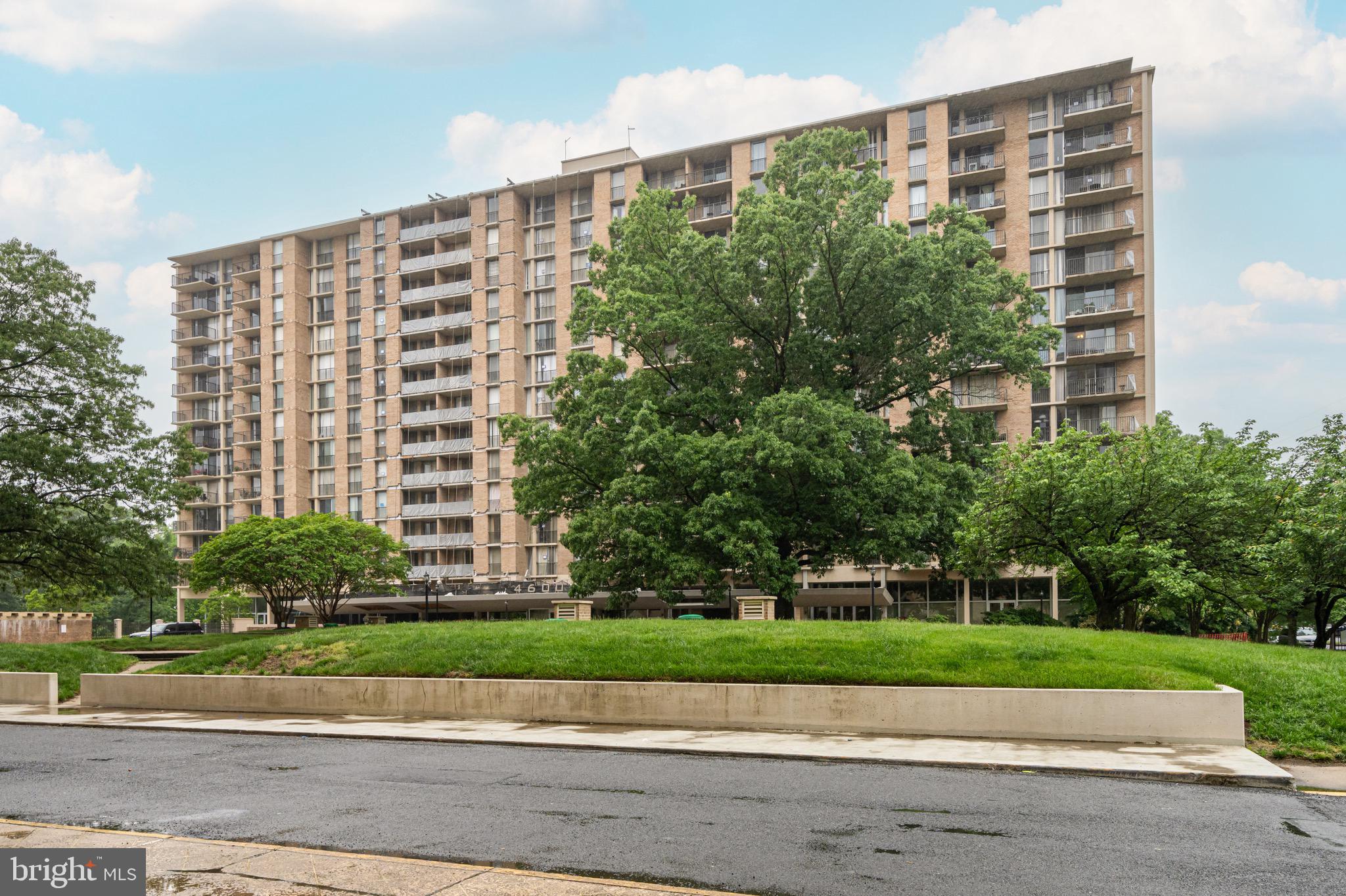 4600 South Four Mile Run Dr Unit 912  