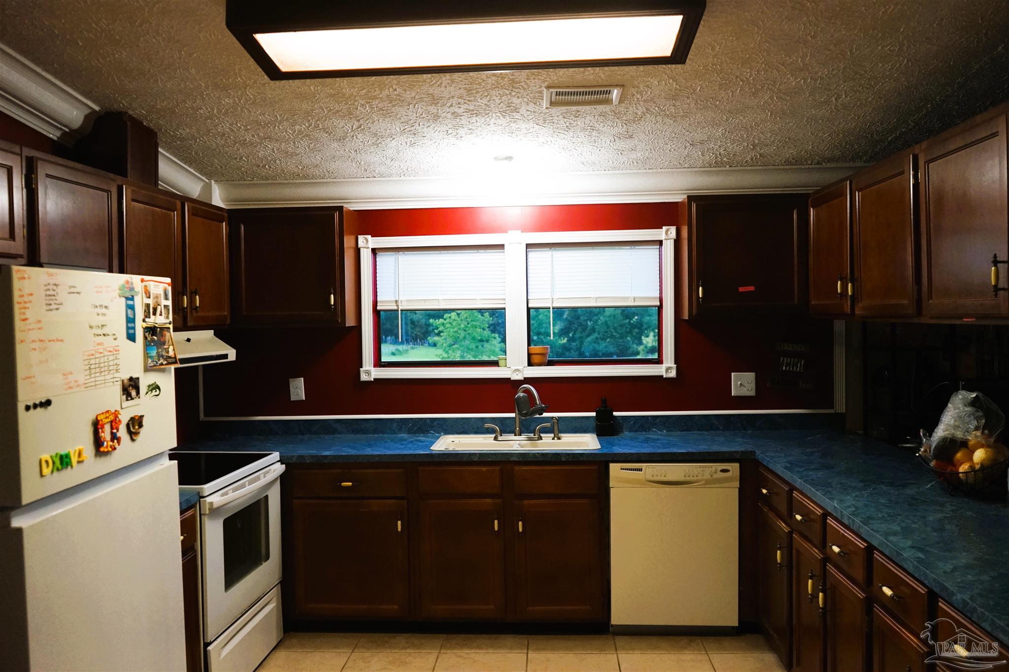 4684 Settles Road Molino, FL 32577 - Photo 15 of 48 Gallery Image 15