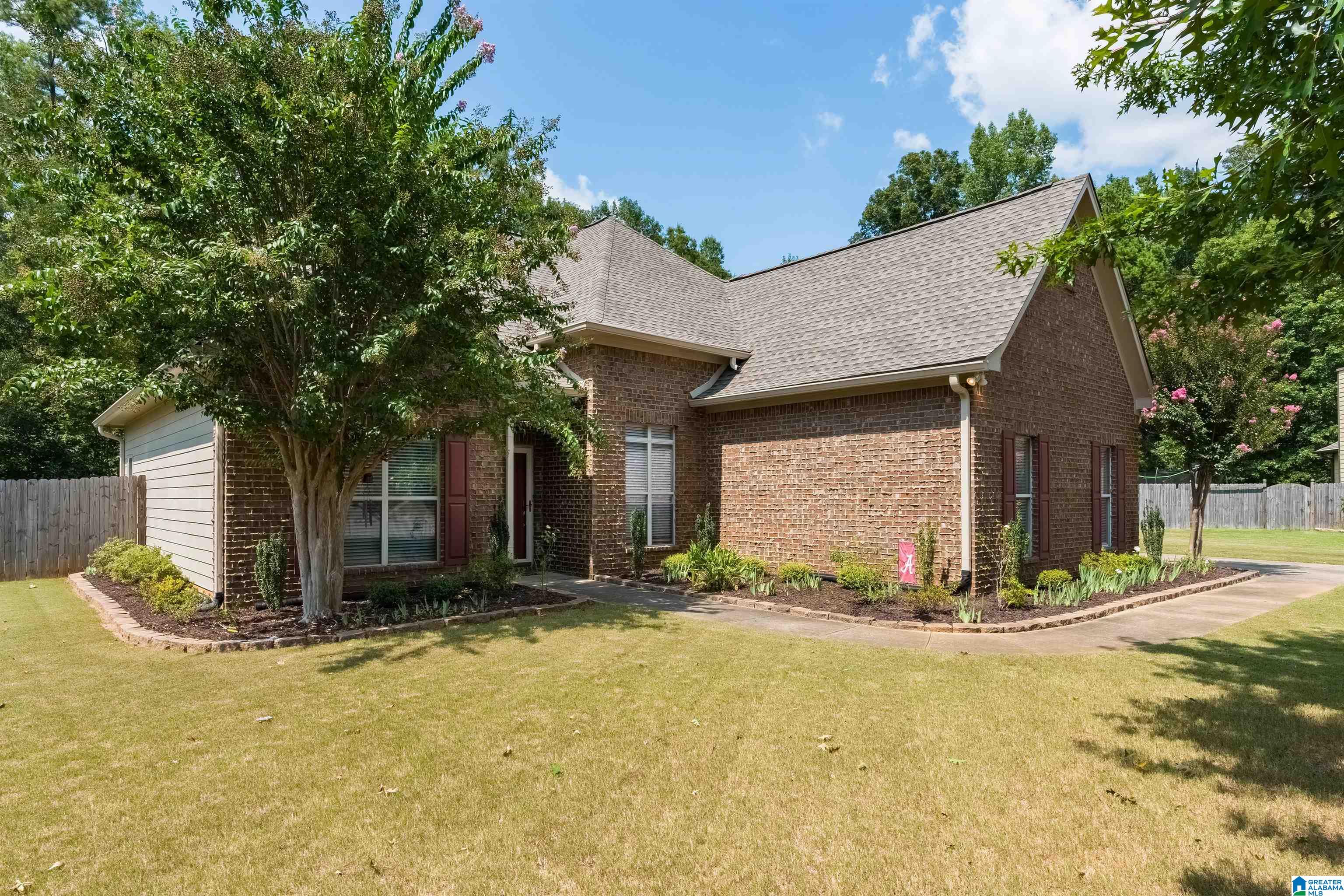 604 Barkley Circle Alabaster, AL 35007 - Photo 4 of 43
