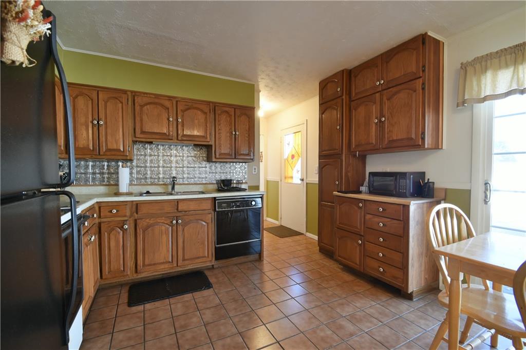 8304 Crousore Road Indianapolis, IN 46219 - Photo 12 of 19 Gallery Image 12