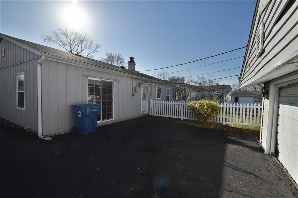 8304 Crousore Road Indianapolis, IN 46219 - Photo 4 of 19 Gallery Image 4