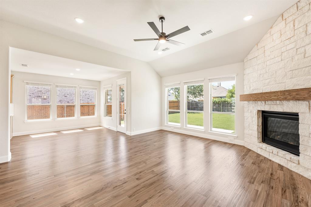 1109 Cardinal Drive Midlothian, TX 76065 - Photo 19 of 40
