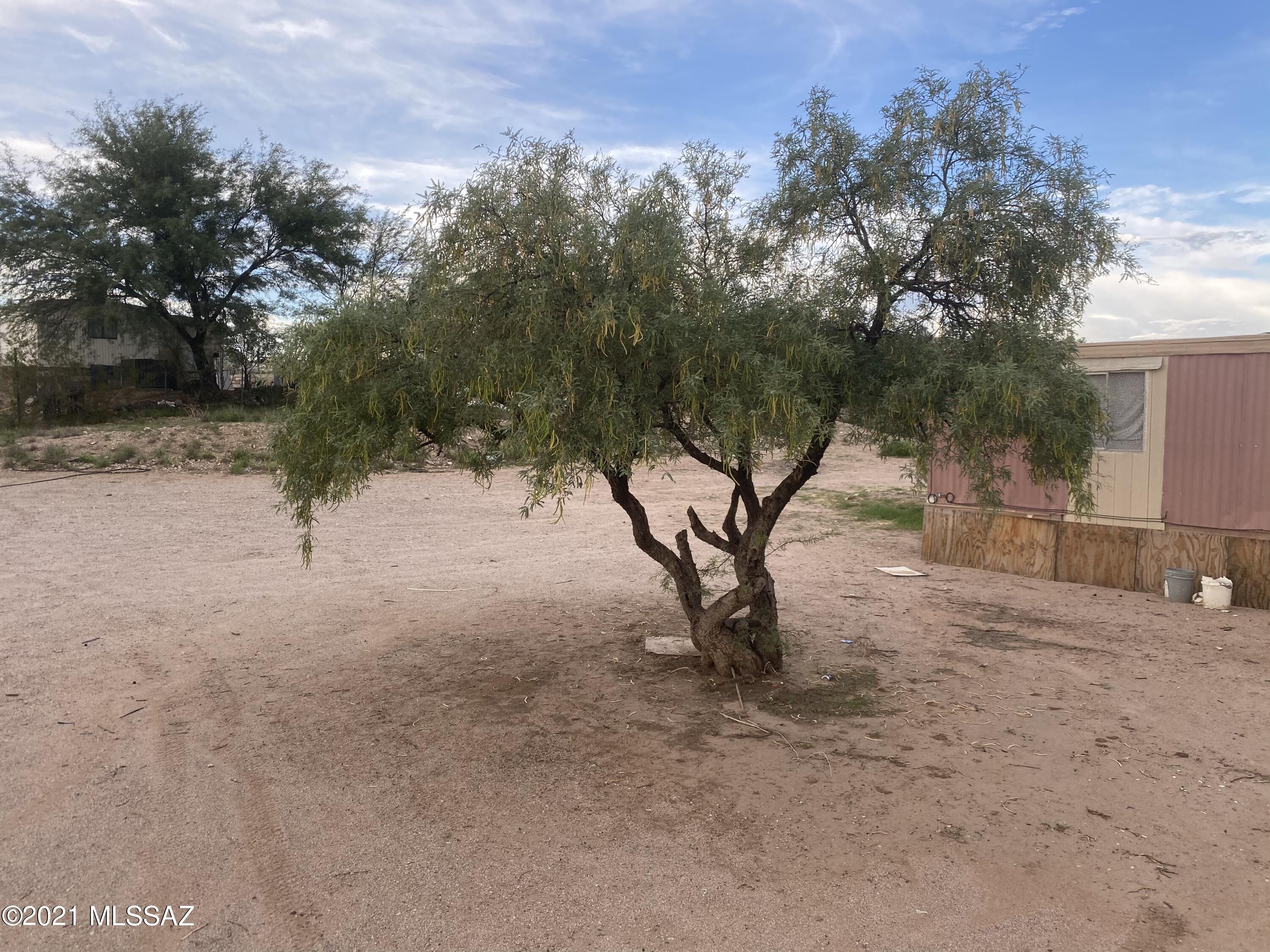 10309 South Summit Park Road, Unit 2 Tucson, AZ 85756 - Photo 3 of 15
