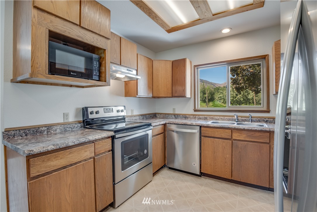 4727 Entiat River Road Entiat, WA 98822 - Photo 14 of 25 Gallery Image 14