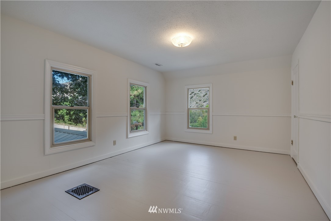 4727 Entiat River Road Entiat, WA 98822 - Photo 22 of 25 Gallery Image 22