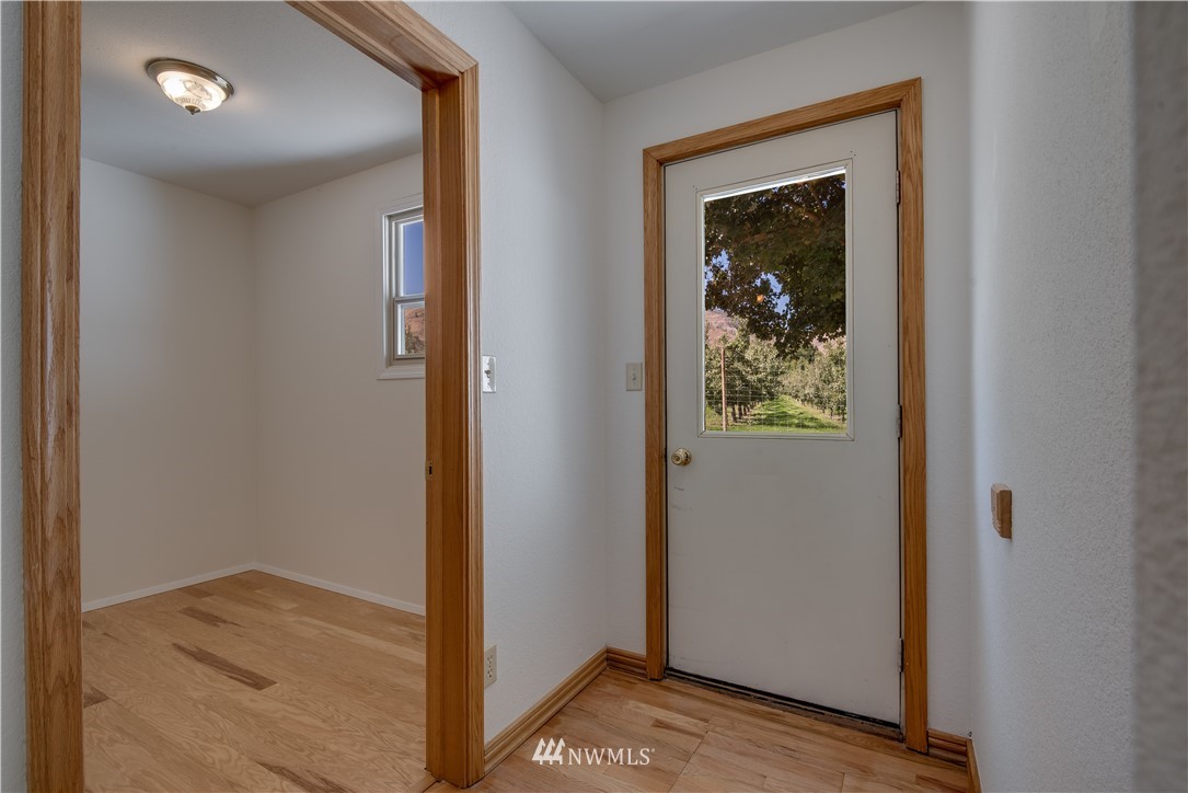 4727 Entiat River Road Entiat, WA 98822 - Photo 7 of 25 Gallery Image 7