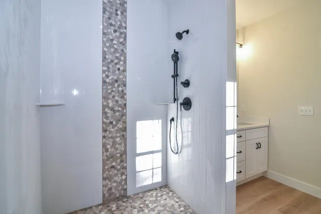 $649,900 | 3 Bent Grass Circle, Unit 34, Kingston, NH 03848