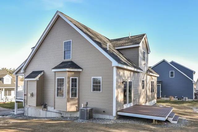 $649,900 | 3 Bent Grass Circle, Unit 34, Kingston, NH 03848