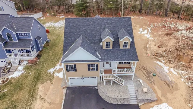 $649,900 | 3 Bent Grass Circle, Unit 34, Kingston, NH 03848