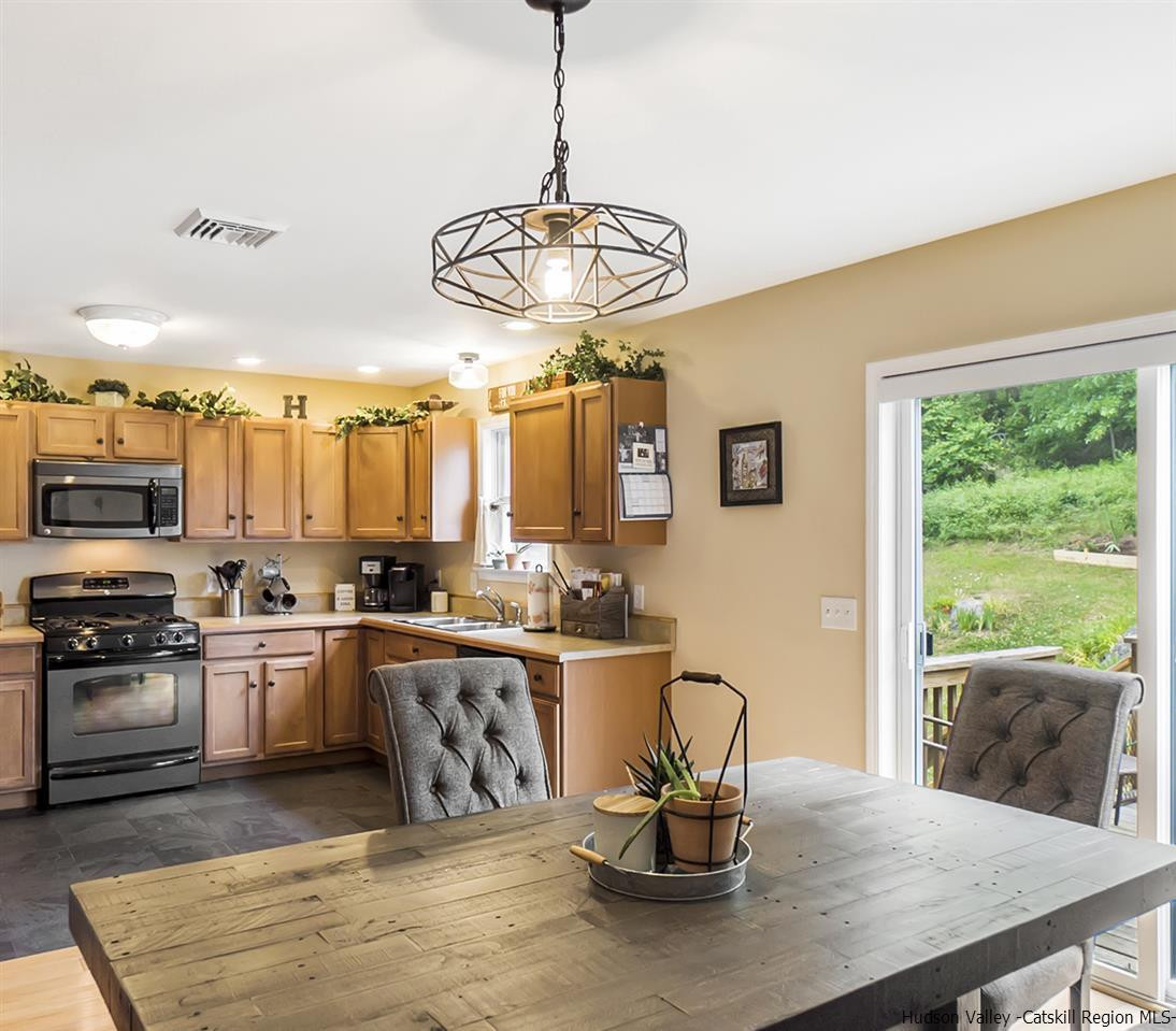 4 Rock Maple Road Saugerties, NY 12477 - Photo 6 of 25 Photo 6