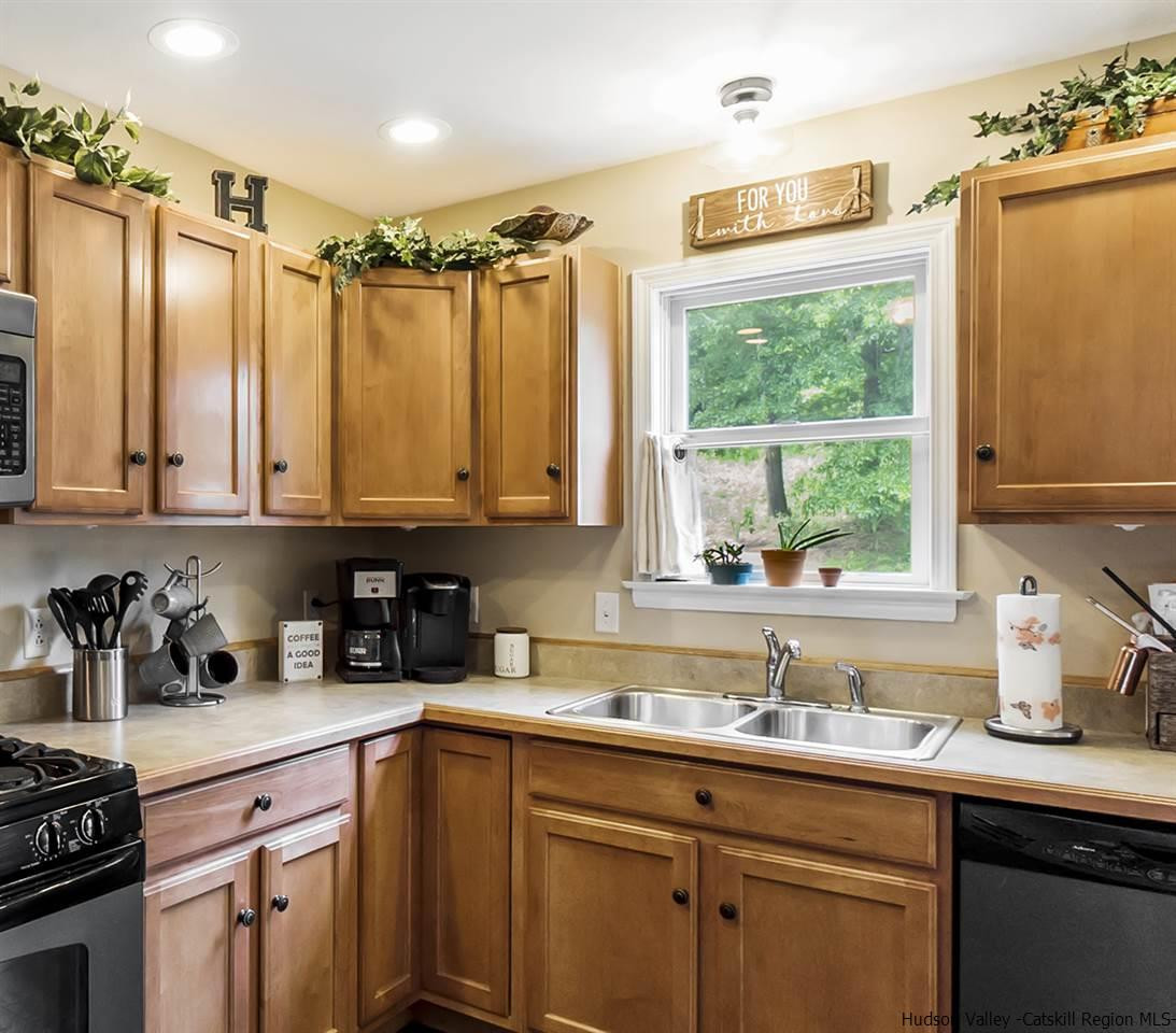 4 Rock Maple Road Saugerties, NY 12477 - Photo 7 of 25 Photo 7