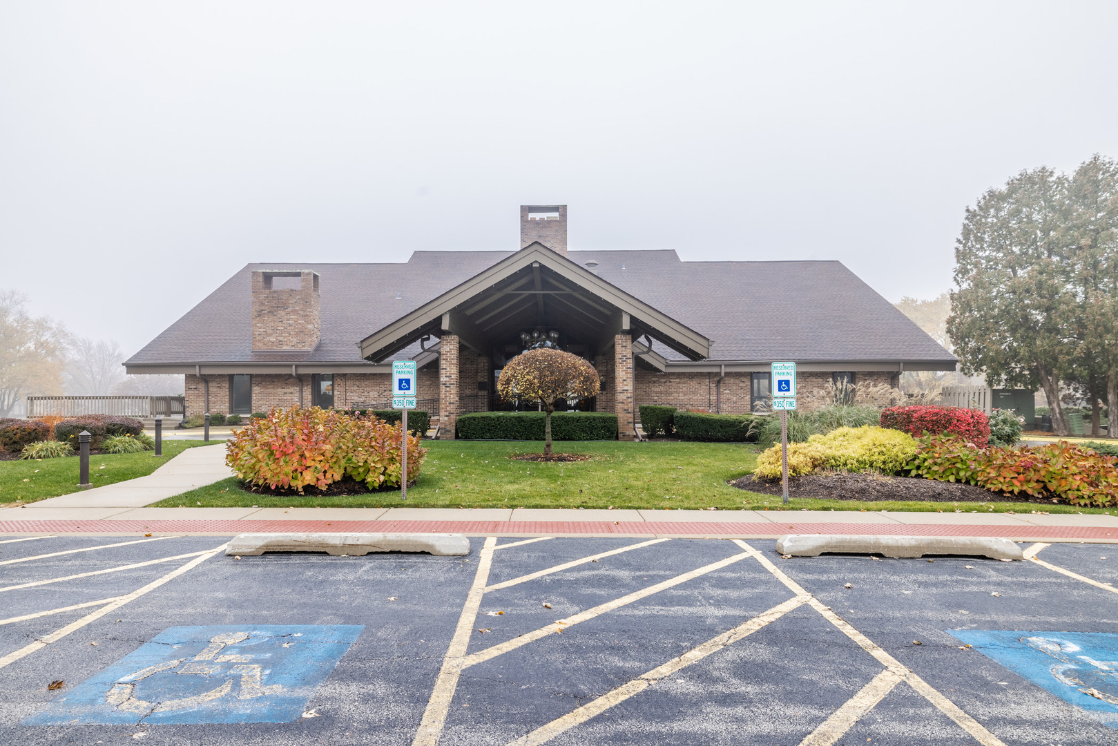 37 Portwine Road Willowbrook, IL 60527 - Photo 31 of 34 Gallery Image 31