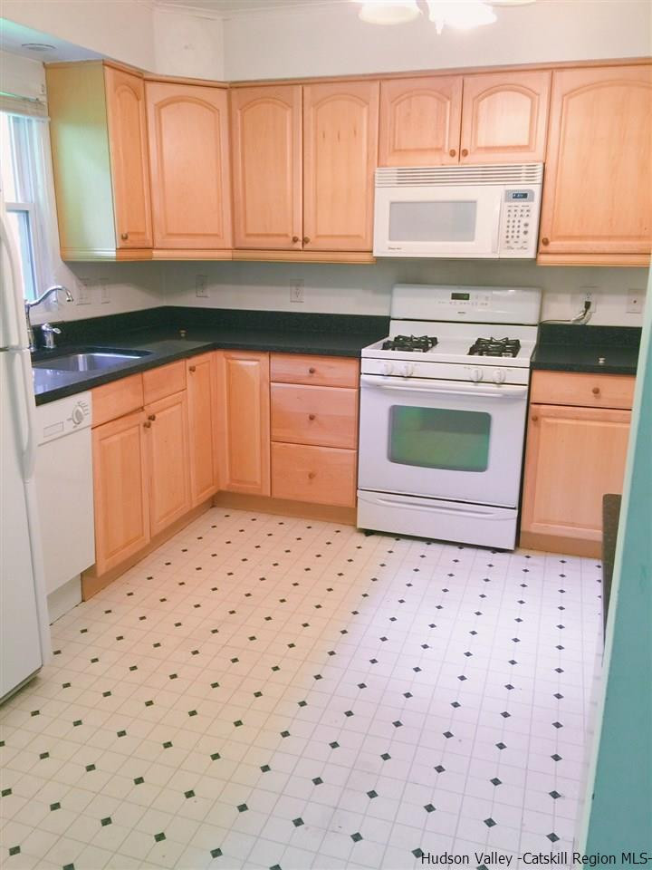 18 Apple Road New Paltz, NY 12561 - Photo 4 of 9 Photo 4