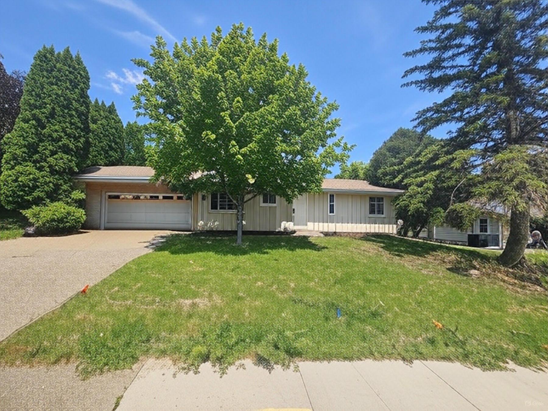 15977 Harmony Way Apple Valley, MN 55124 - Photo 1 of 1