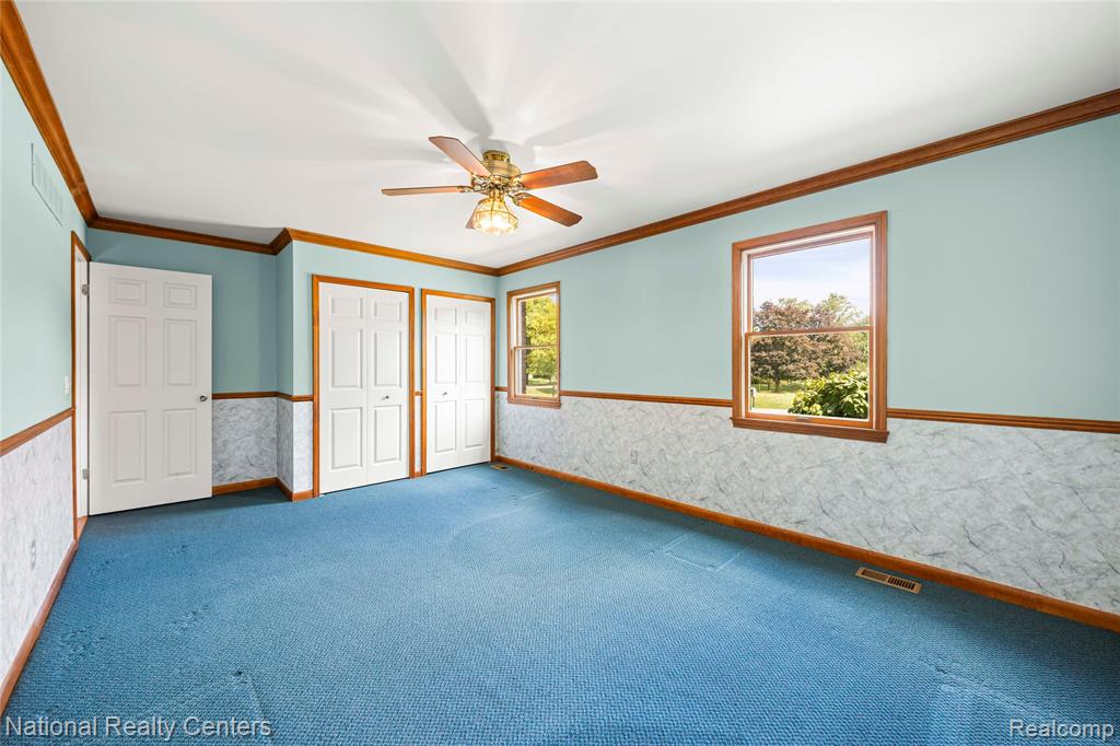 26131 Pleasant Valley Road Farmington Hills, MI 48331 - Photo 33 of 61