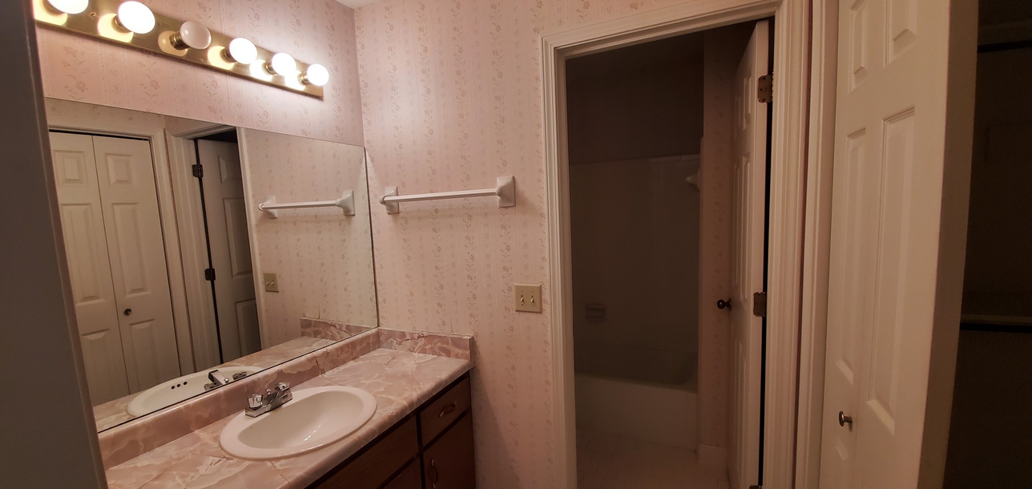 716 Kent Road Nashville, TN 37214 - Photo 12 of 15 a bathroom with a sink and a mirror